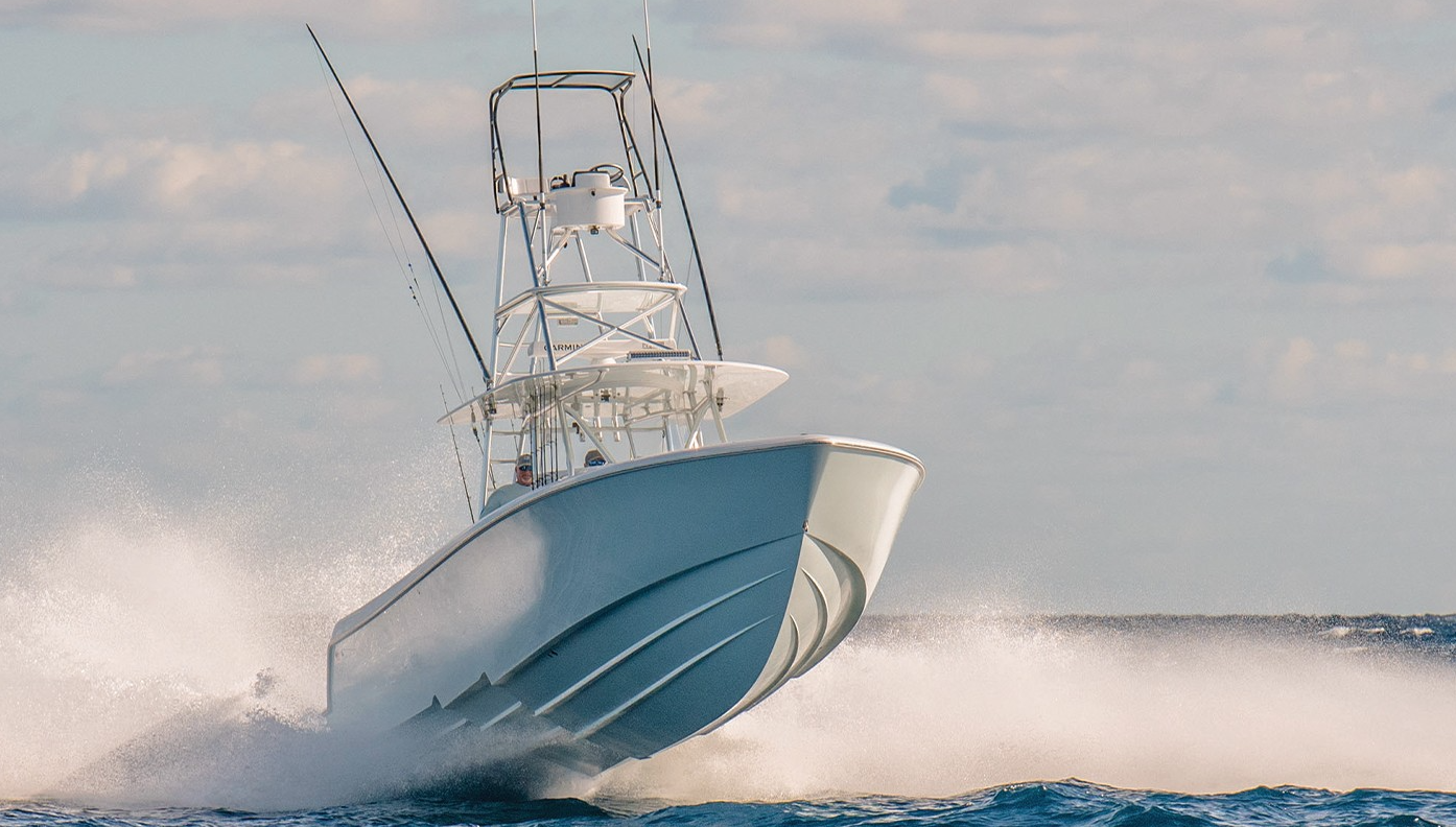 The Benefits of Offshore Fishing on Center Console Boats - ROFFS™